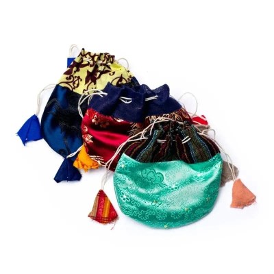 Protective pendant double dorje with elephant2